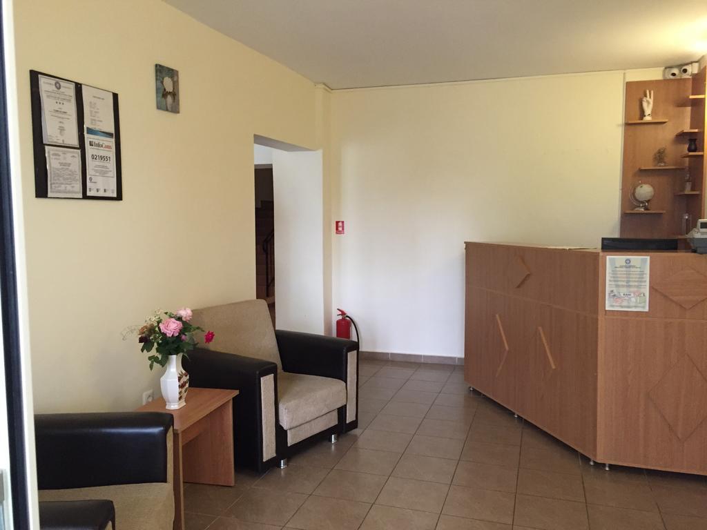 Complex Unirii Constanţa Buitenkant foto